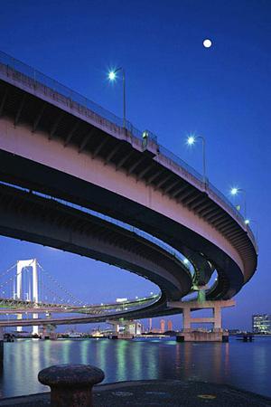 古いものを活用する改築が人気です